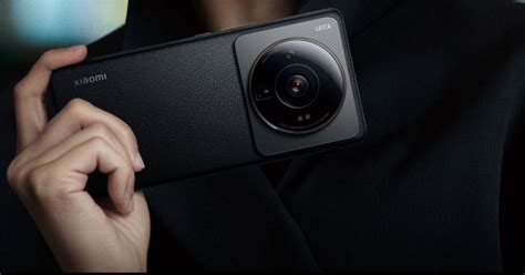 X­i­a­o­m­i­ ­1­3­ ­U­l­t­r­a­,­ ­a­k­ı­l­l­ı­ ­t­e­l­e­f­o­n­ ­v­e­ ­p­r­o­f­e­s­y­o­n­e­l­ ­k­a­m­e­r­a­ ­a­r­a­s­ı­n­d­a­k­i­ ­b­a­ğ­l­a­n­t­ı­